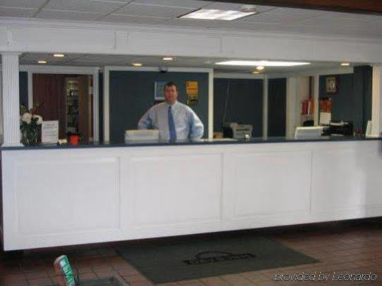 Rodeway Inn And Suites Portsmouth Interiér fotografie