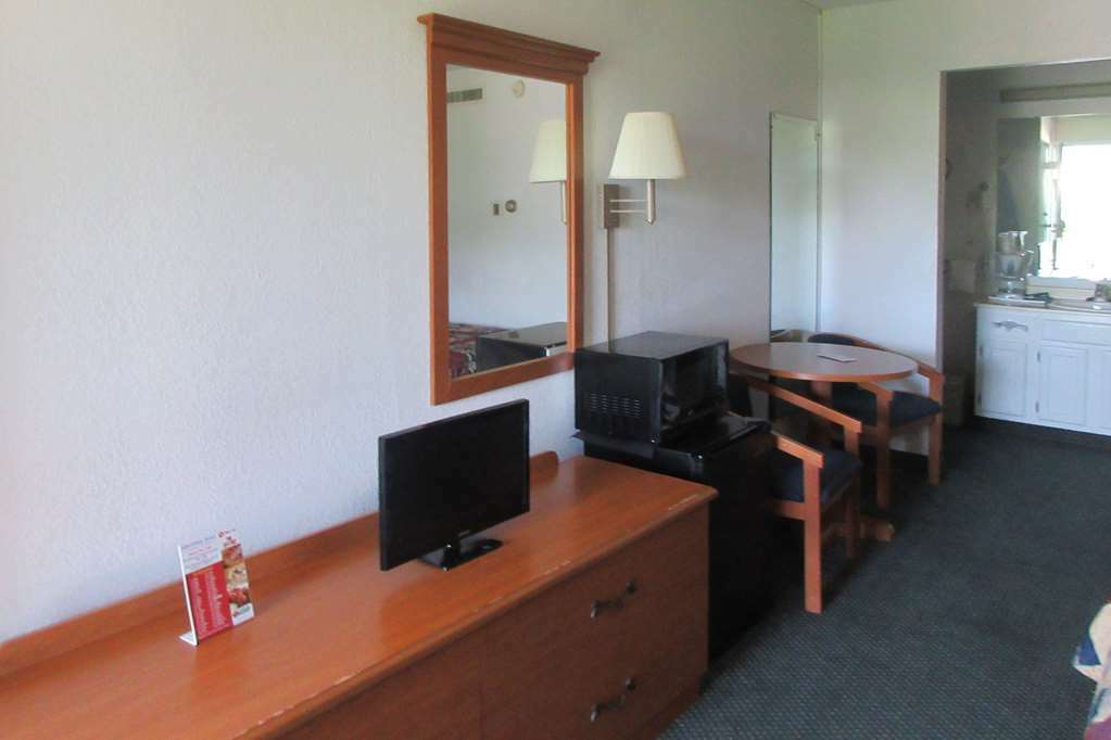 Rodeway Inn And Suites Portsmouth Pokoj fotografie