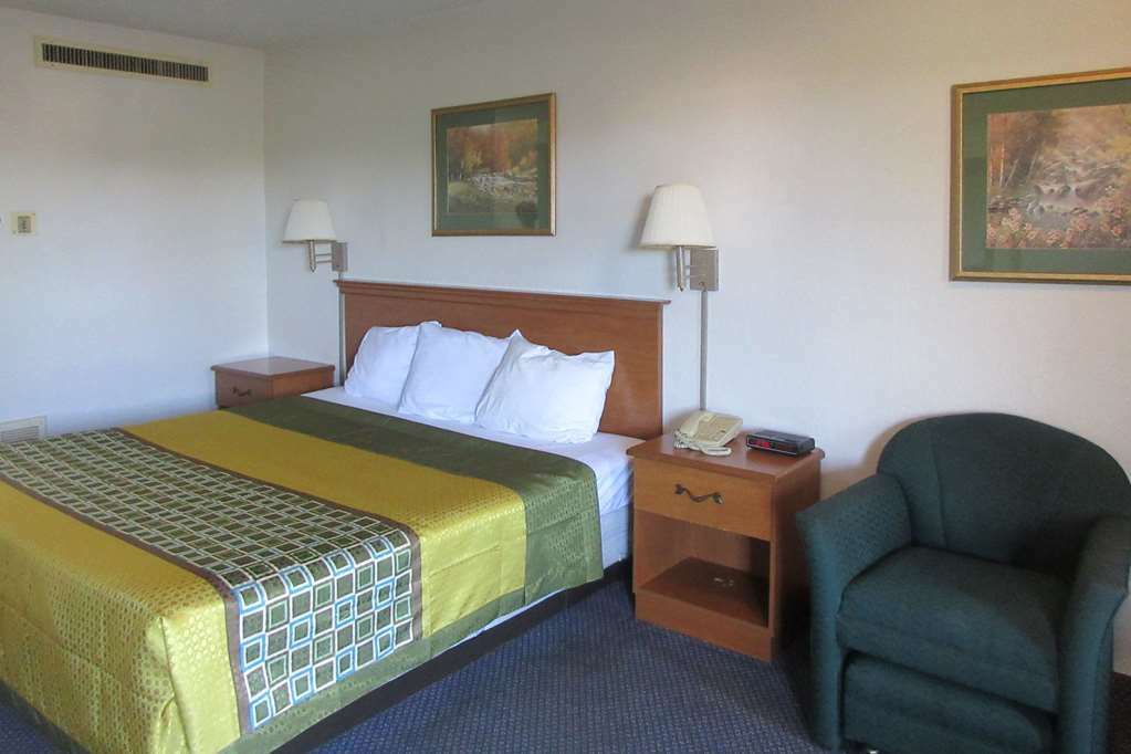 Rodeway Inn And Suites Portsmouth Pokoj fotografie